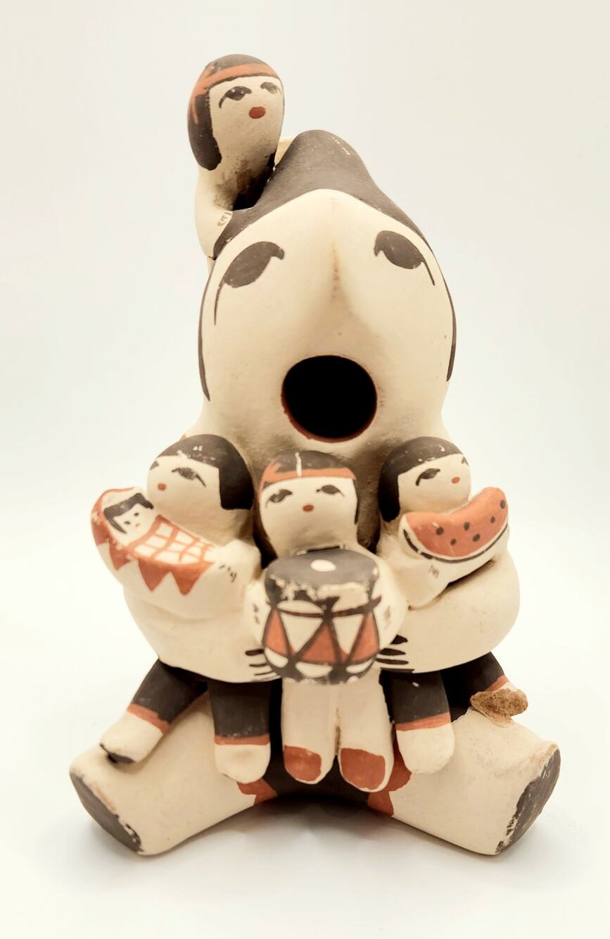 Judy Toya Jemez Pueblo Storyteller Pottery 5 Children Signed Native American